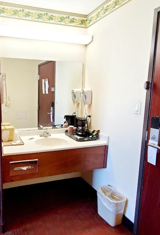 Executive Inn Alva Zewnętrze zdjęcie